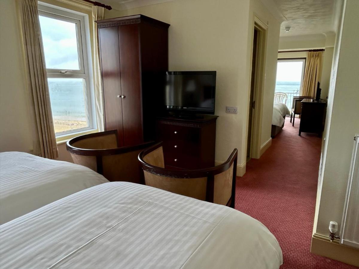 Regent Court - Seafront, Sandown - Free Car Ferry For Bookings Of 3 Or More Nights, Subject To Availability Exterior photo