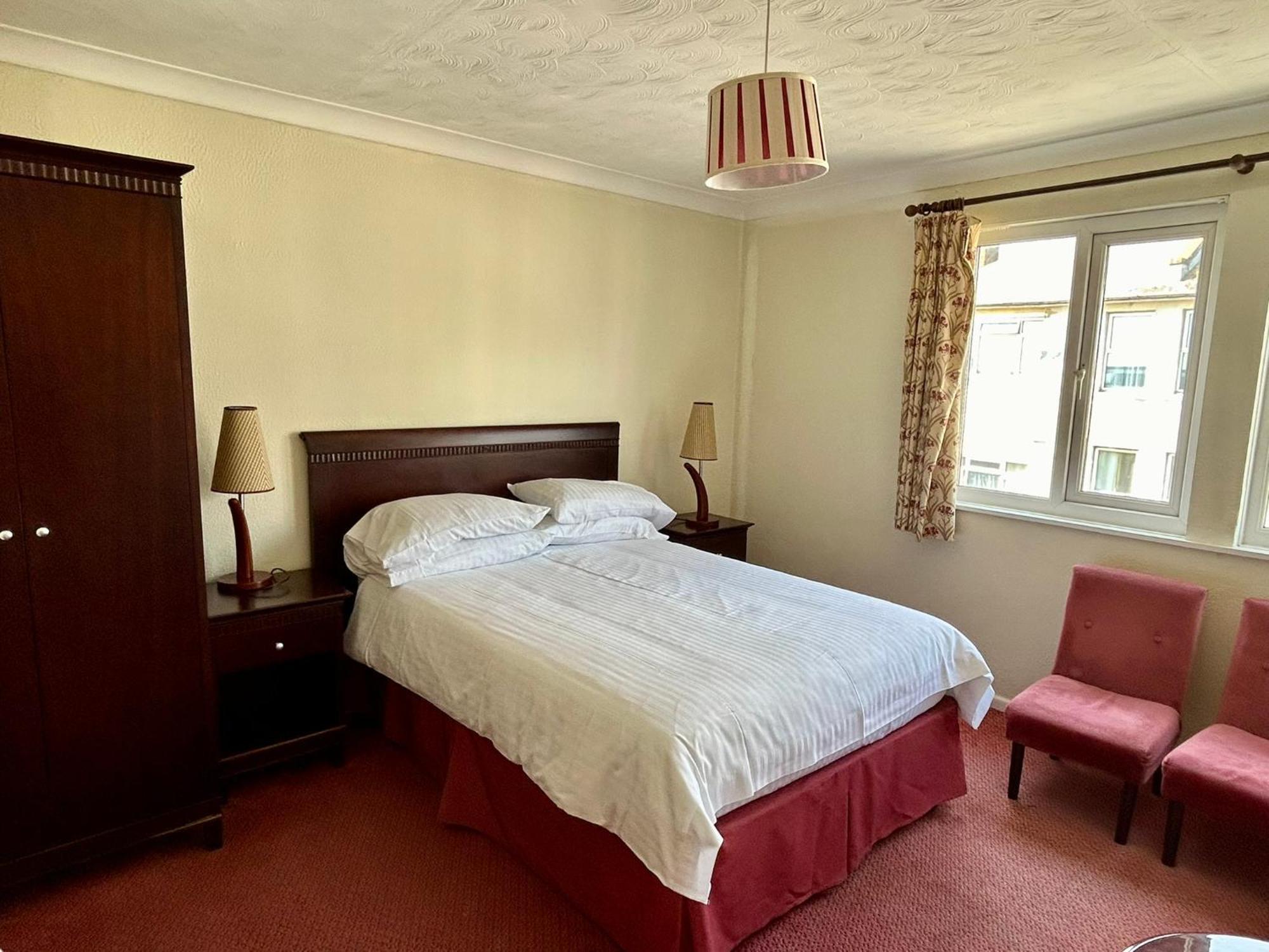 Regent Court - Seafront, Sandown - Free Car Ferry For Bookings Of 3 Or More Nights, Subject To Availability Exterior photo