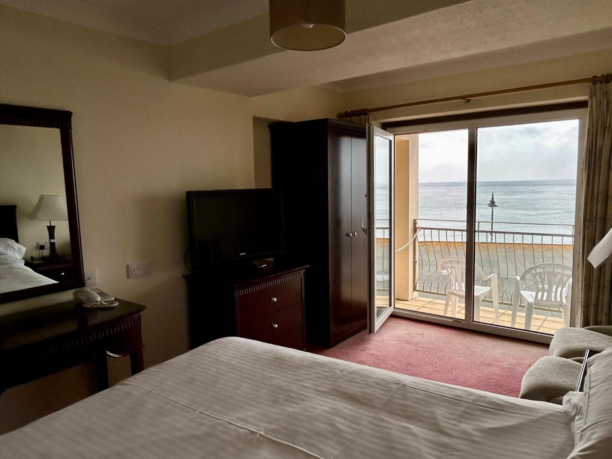 Regent Court - Seafront, Sandown - Free Car Ferry For Bookings Of 3 Or More Nights, Subject To Availability Exterior photo